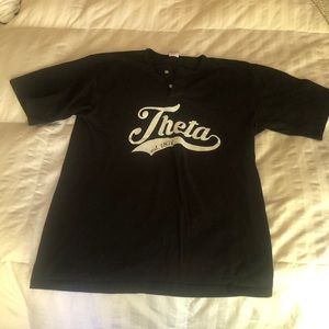 THETA T-SHIRT